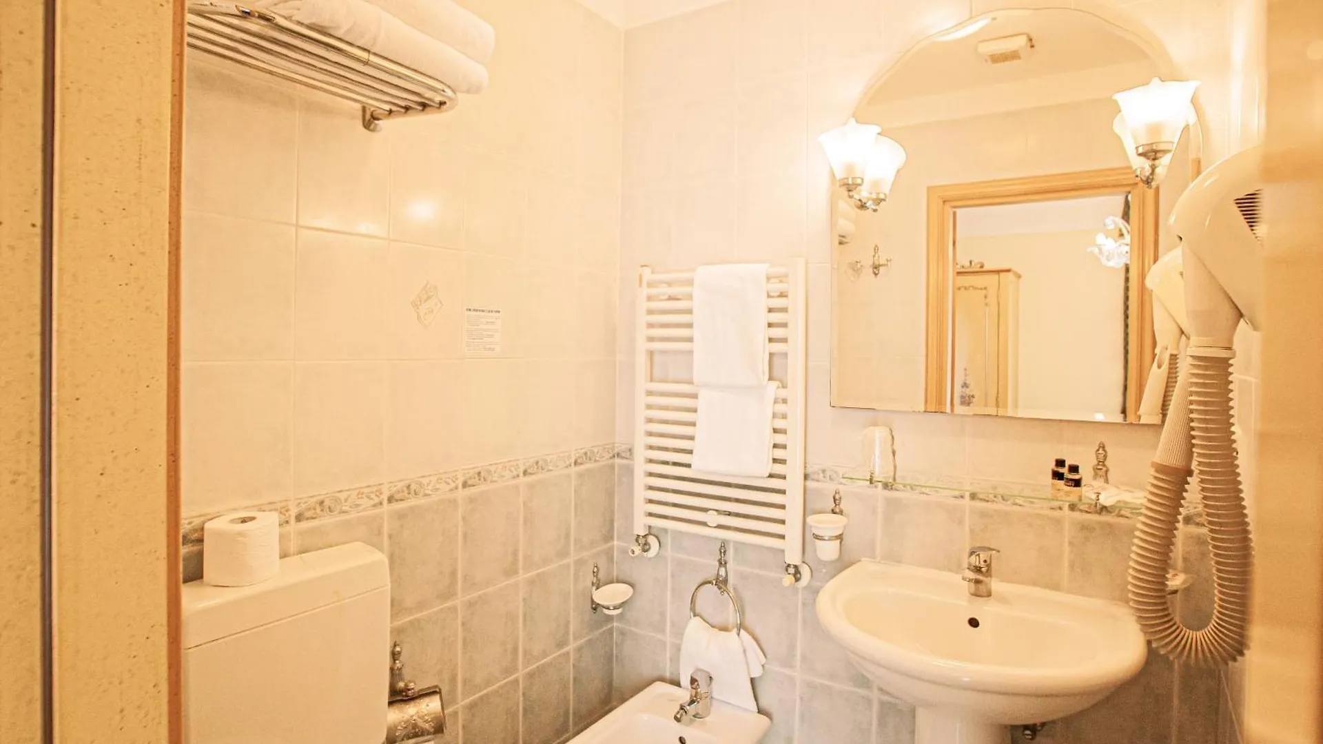 Hotel Villa Edera Венеция-Лидо